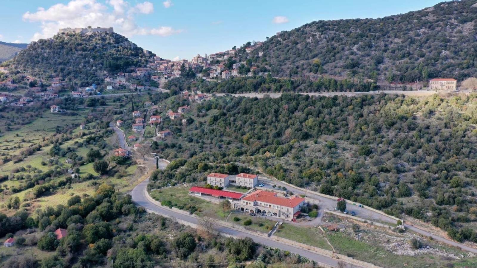 Hotel Pelasgos Karítaina Exterior foto
